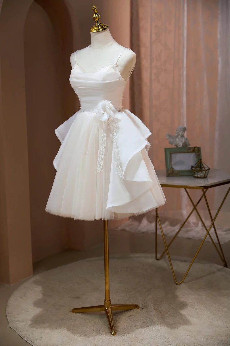Ivory A-line Spaghetti Straps Beading Tulle Homecoming Dresses