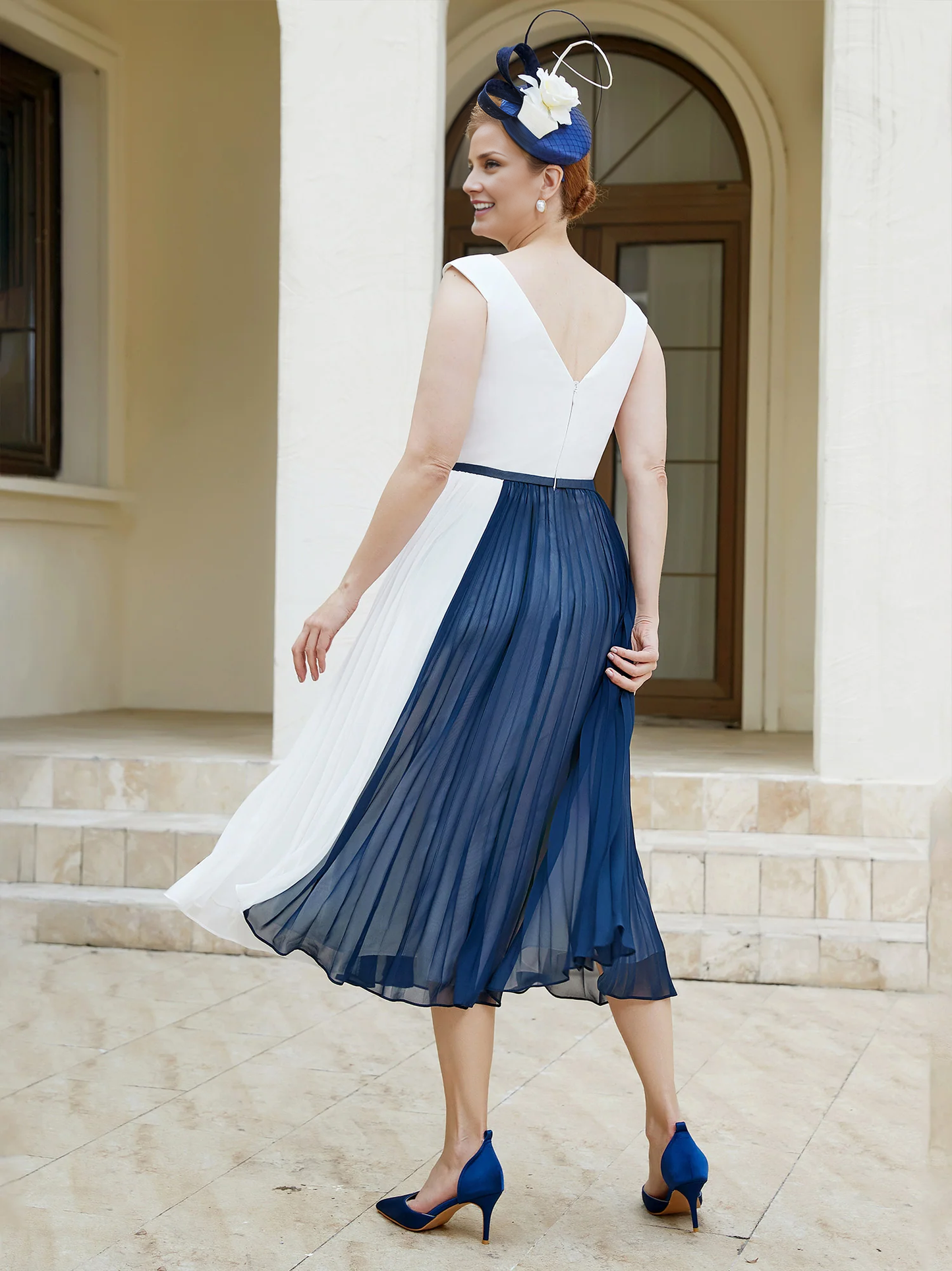 Scoop-neck Sleeveless Tea-Length Dress Navy Blue Chiffon Mother of the Bride Dresse