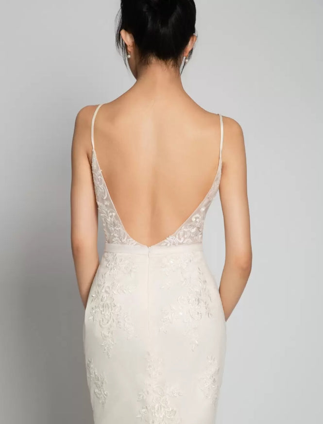 Nude Beach Mermaid Wedding Dresses Sleeveless V-Neck Lace Bridal Dresses