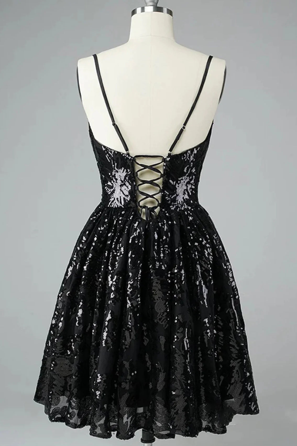 Black Spaghetti Straps V Neck Sequins Short Homecoming Dresses