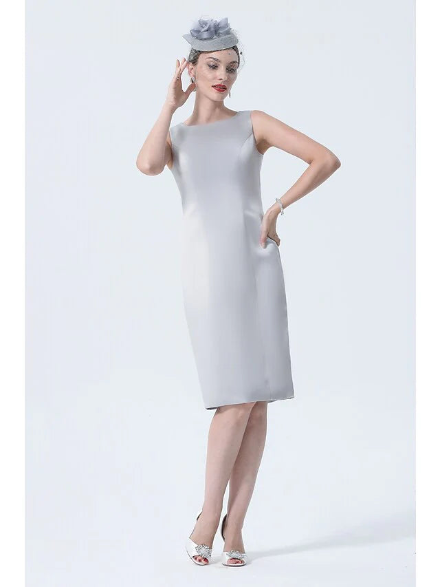 Mother of the Bride Dress Plus Size Elegant Vintage High Neck Knee Length Satin 3/4 Length Sleeve with Crystals Appliques