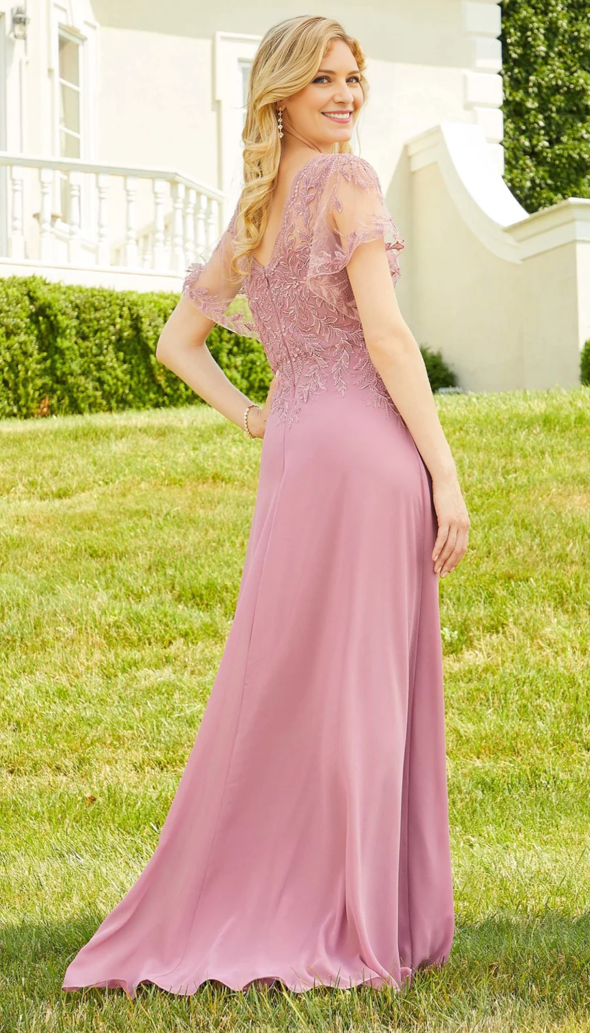 A-Line V-Neck Long Chiffon Mother of the Bride Dresse With Appliques