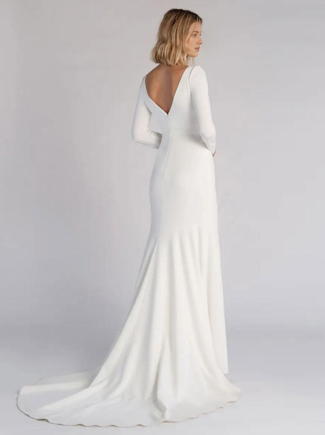 Mermaid Simple Wedding Dress Square Neck Long Sleeves Bridal Dresses With Sweep Train