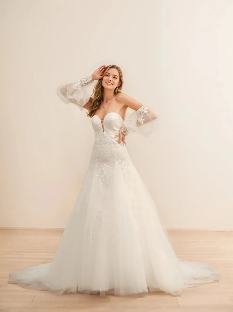 A-Line Princess Sweetheart Long Wedding Dresses with Appliques