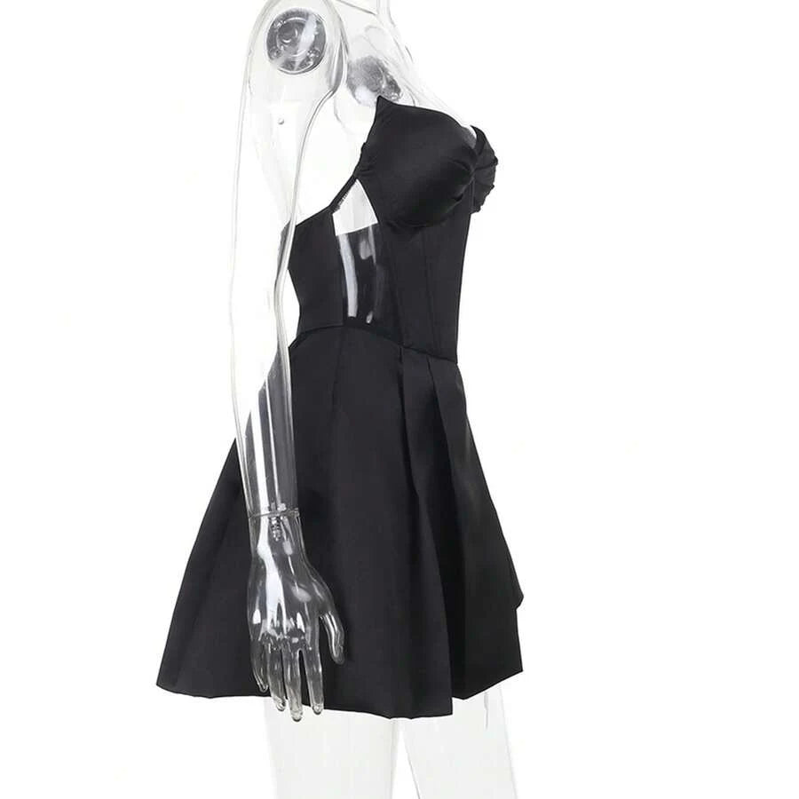 A-Line Sweetheart Corset Pleated Skirt Black Mini Homecoming Dress For Ladies