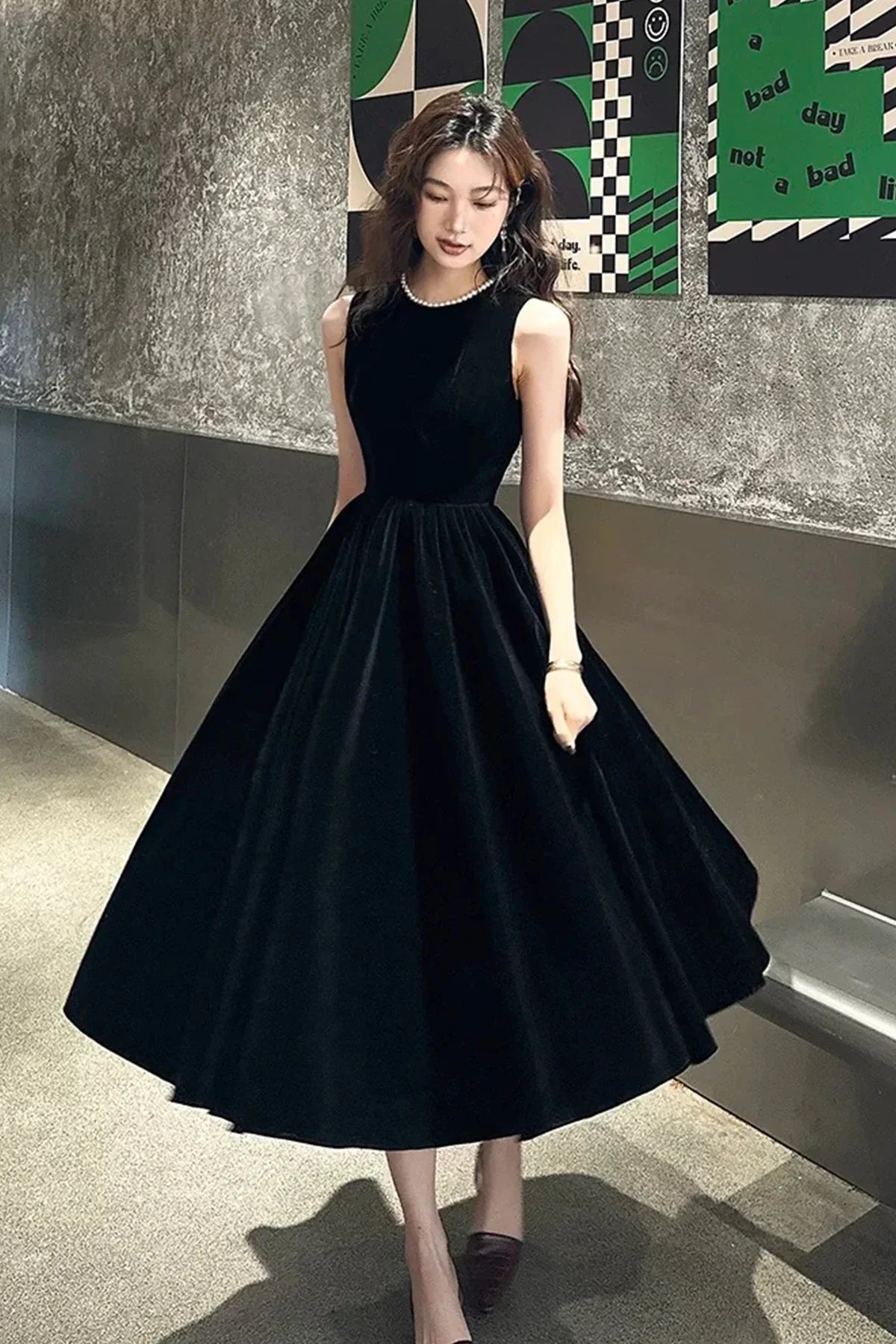 Black Velvet Pearl Short Party Dress Lovely A-Line Evening Dress