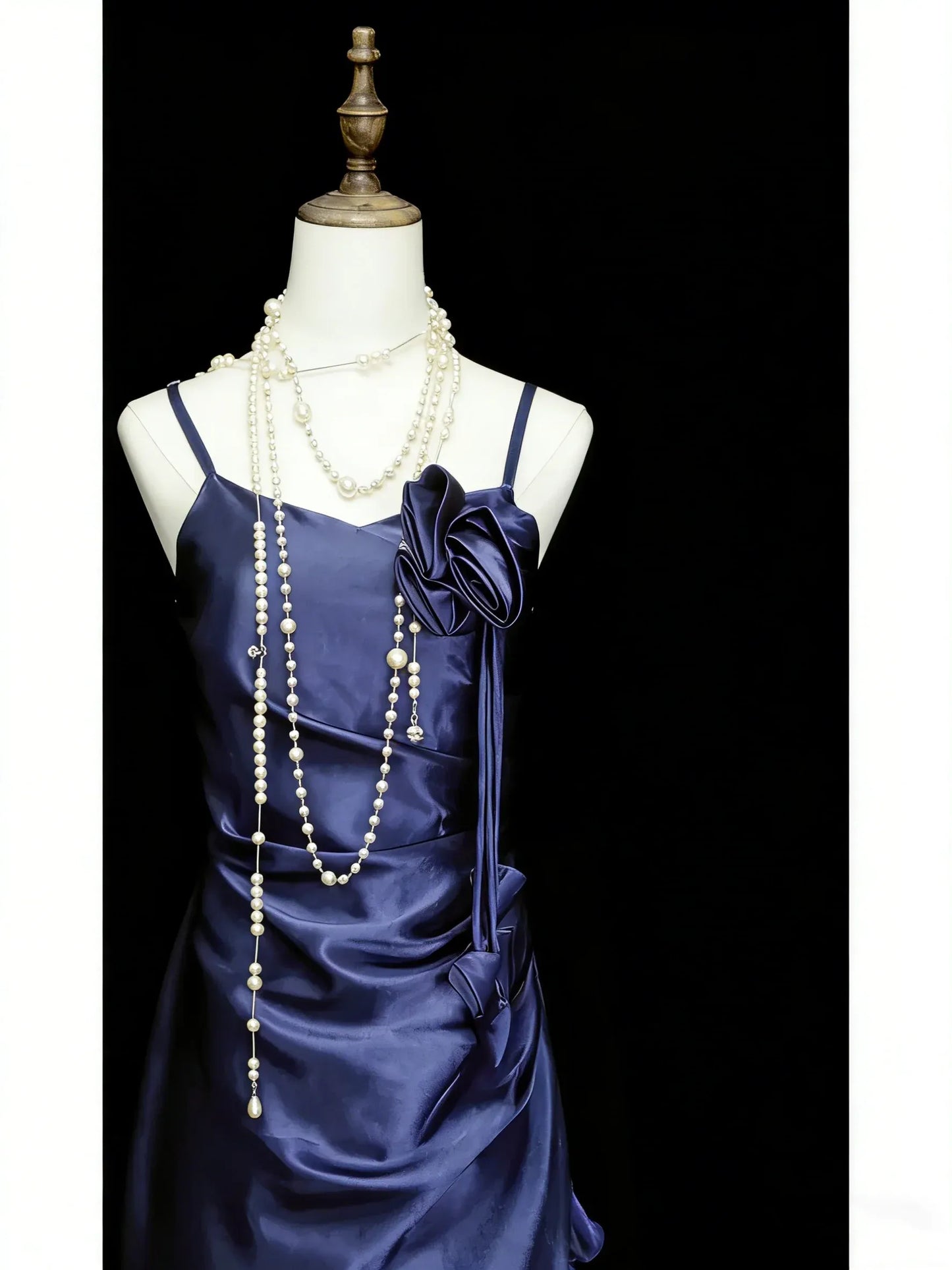 Charming Mermaid Sweetheart Spaghetti Strap Tie-Back Floor-Length Evening Dress