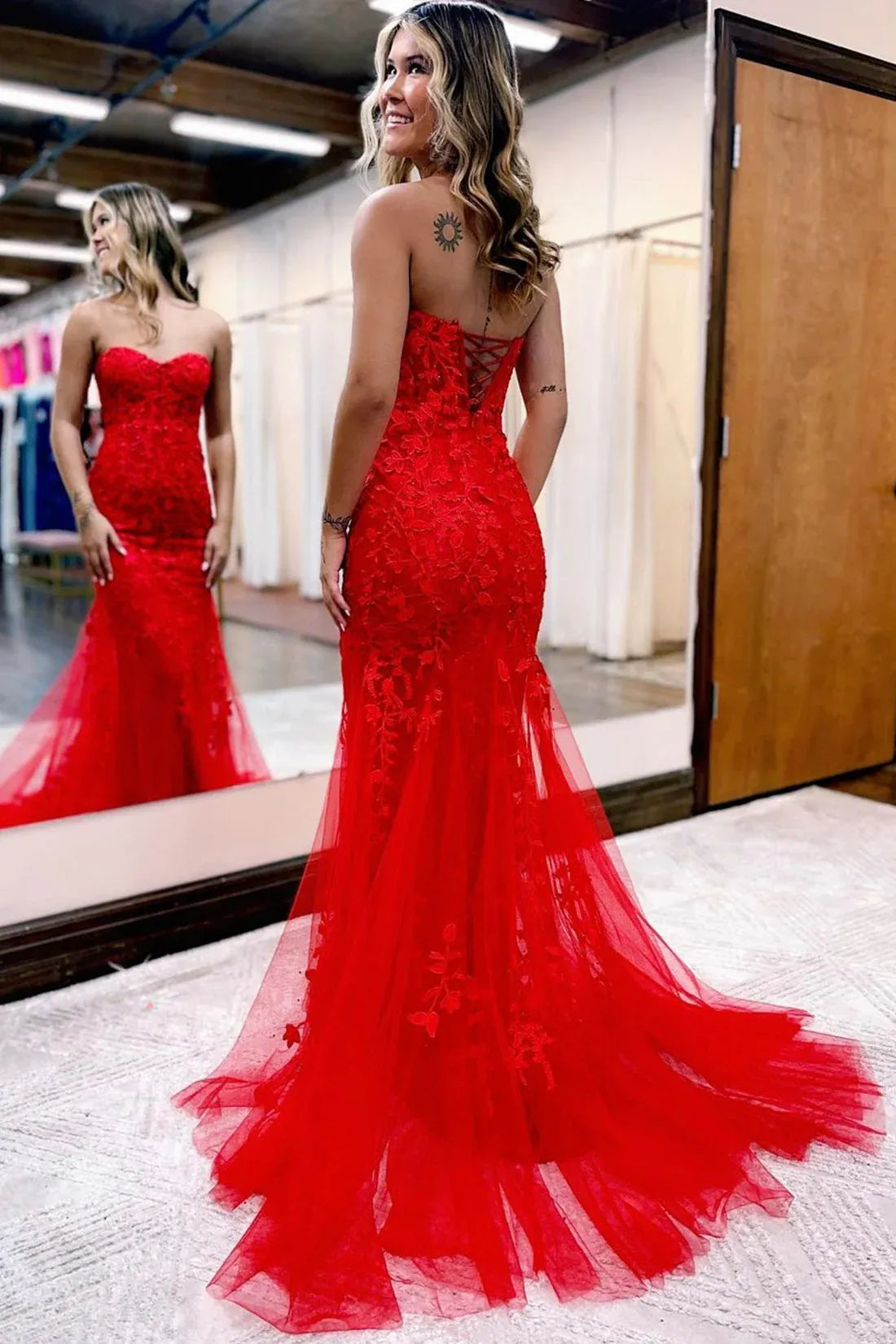 Classic Mermaid Strapless Sleeveless Lace Up Sweep/Brush Train Prom Dress