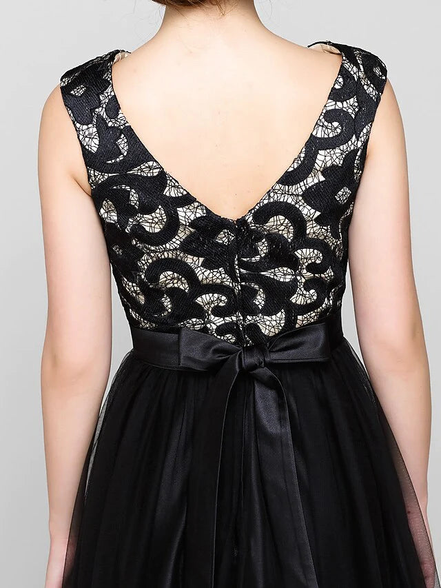A-Line Mother of the Bride Dress Vintage Inspired Scoop Neck Floor Length Tulle Sleeveless with Pattern Print