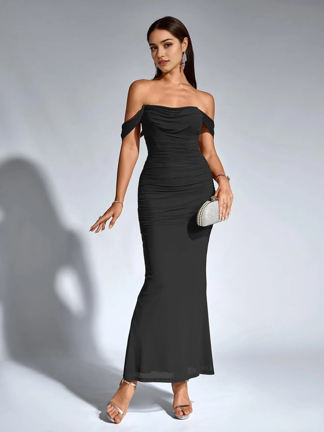 Elegant Mermaid Off-Shoulder Short Sleeve Open Back Floor-Length Evening Dress