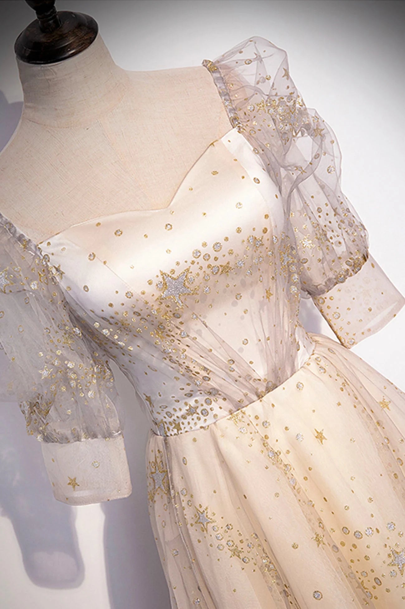 Elegant A-Line Sweetheart 1/2 Sleeve Lace Up Floor-Length Prom Dress
