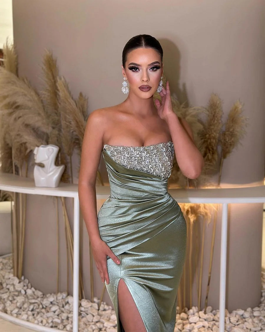 Elegant Sheath/Column Strapless Sleeveless Satin Sweep/Brush Train Prom Dress