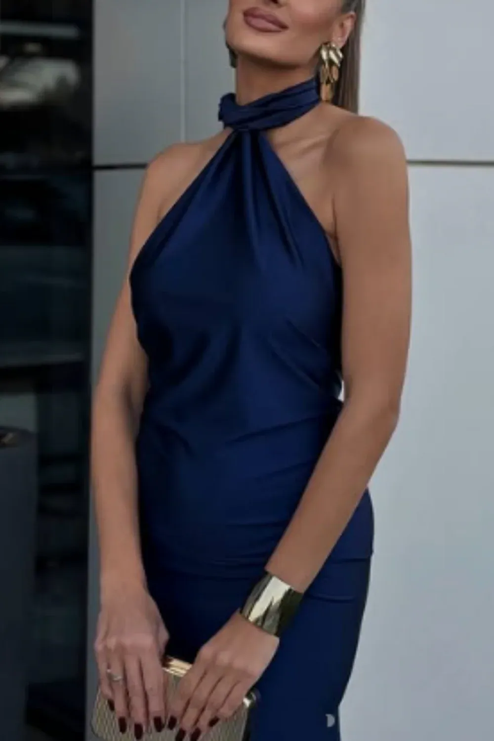 Elegant Slim Off Shoulder Sleeveless Pleated Satin Floor-Length Evening Dress