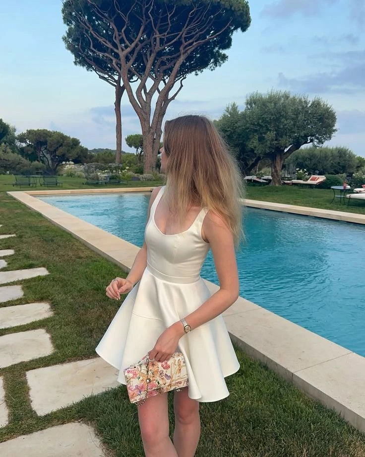 Elegant A-Line Scoop Neck Flared Satin Ivory Mini Homecoming Dress For Ladies