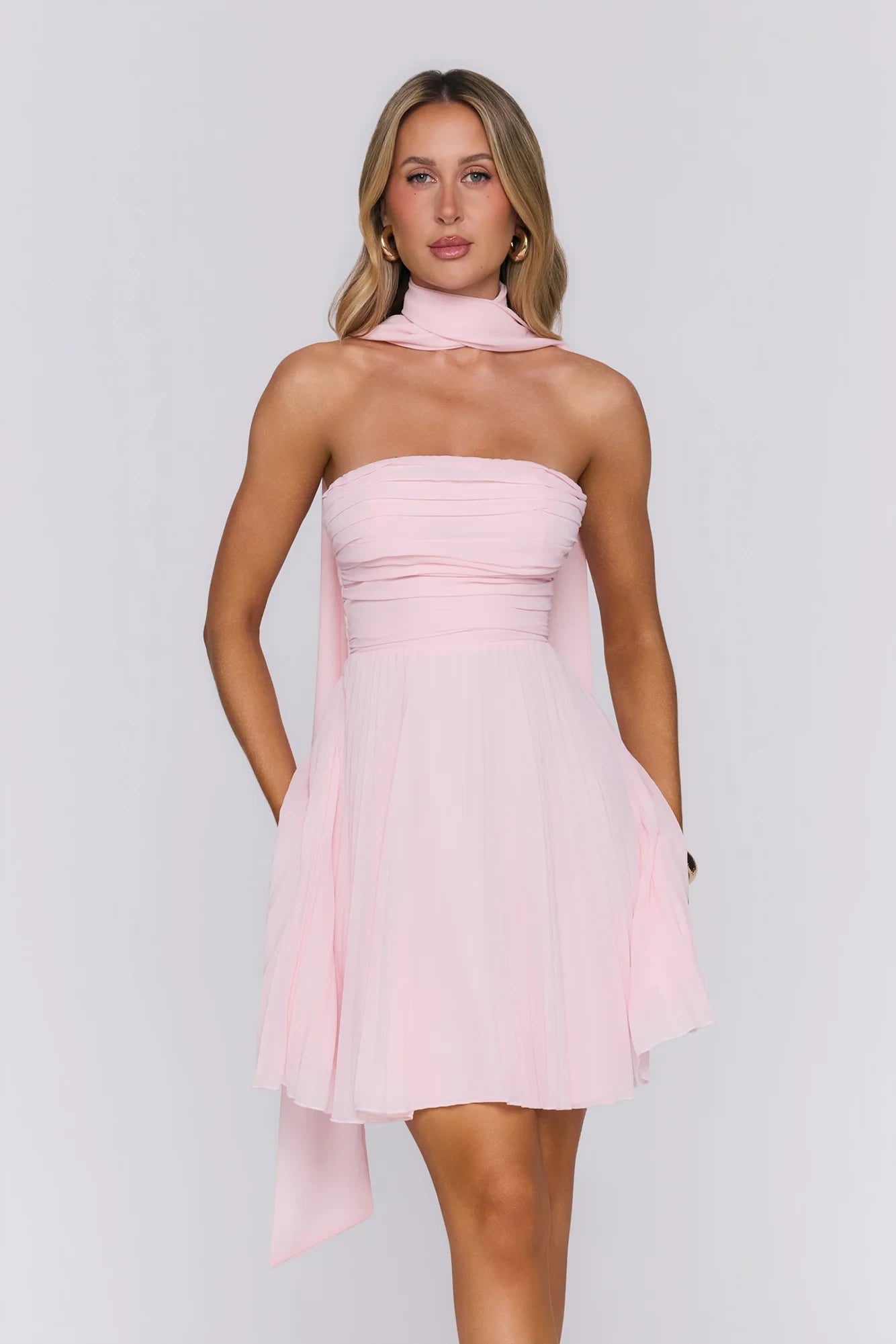 Elegant A-Line Strapless Ruched Pleated Light Pink Mini Homecoming Dress With Scarf