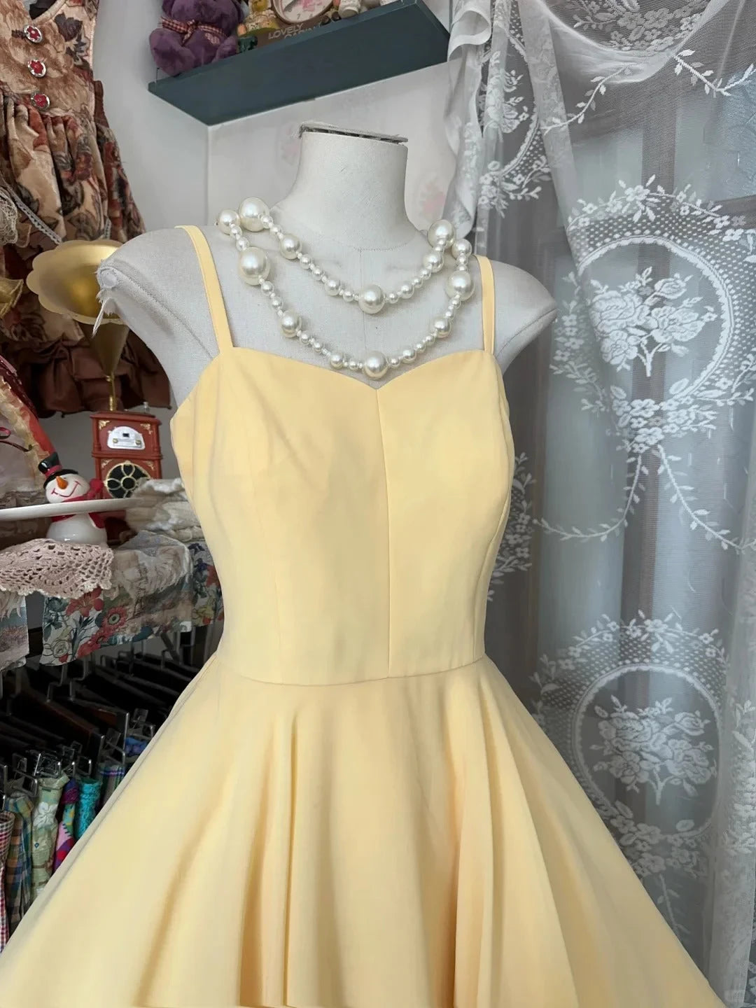 Elegant A-Line Sweetheart Pleated Layers Yellow Short Homecoming Dresses