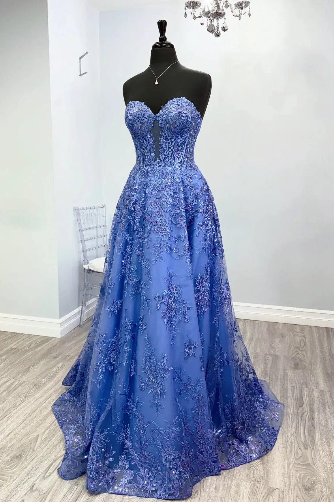 Exquisite A-line Sweetheart Sleeveless Lace Up Tulle Floor-Length Prom Dress