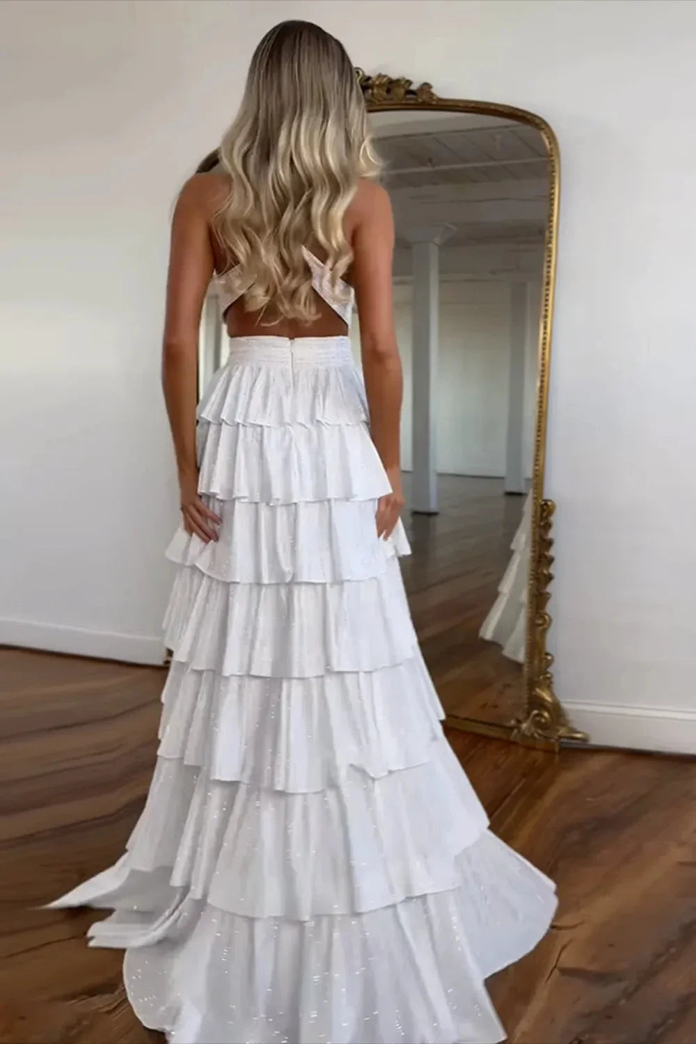 Glamorous Tiered Ruffle Halter Neck Cutout High-Slit Floor-Length Evening Dress
