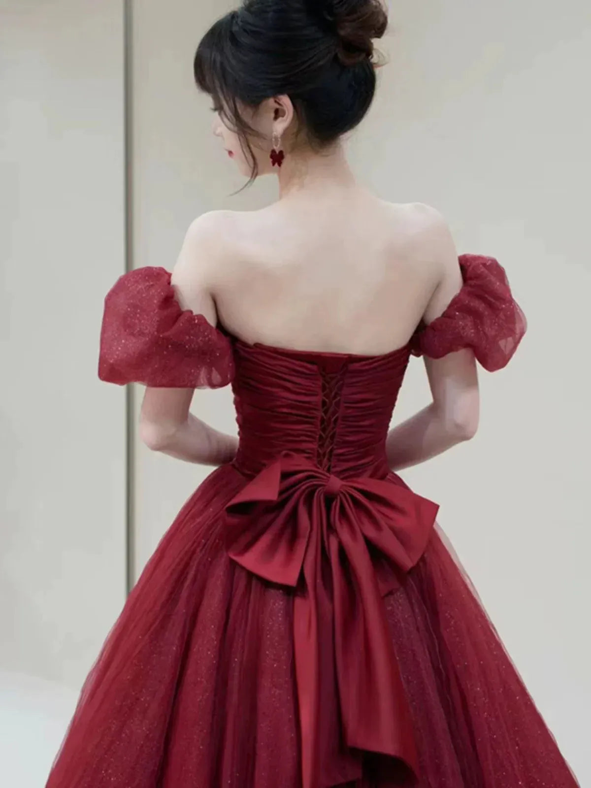 Glamorous Ball Gown Off-shoulder Bow Burgundy Tulle Prom Dress Custom