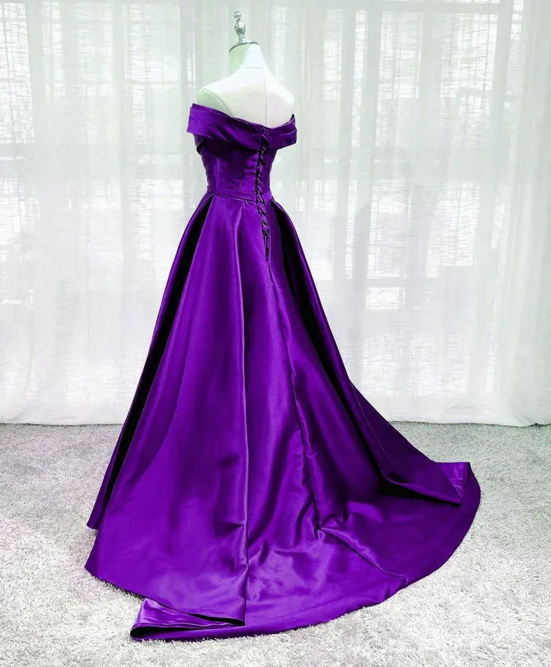 Glamorous Satin Floor-Length Evening Dress Purple Off-Shoulder Sleeveless Formal Women