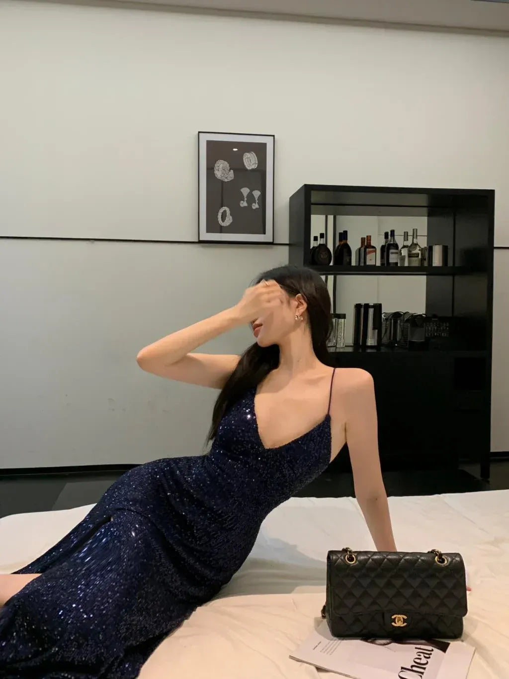 Glamorous Sheath V-Neck Sleeveless Sequin-Accented Navy Maxi Prom Dress for Women hot sale
