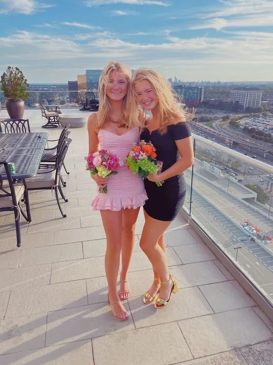 Graceful Sheath Spaghetti Straps Sleeveless Pleated Satin Short-Mini Homecoming Dress