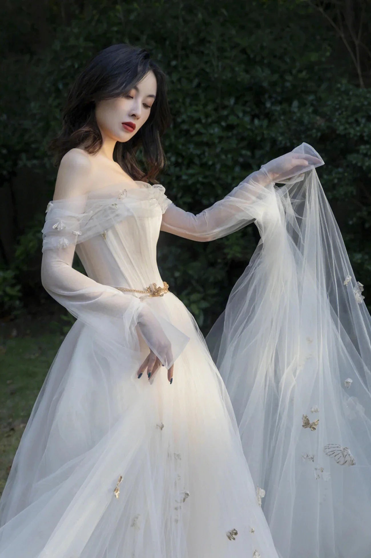 Ivory Tulle Long Sleeve Prom Dress A-Line Evening Dress with Butterfly