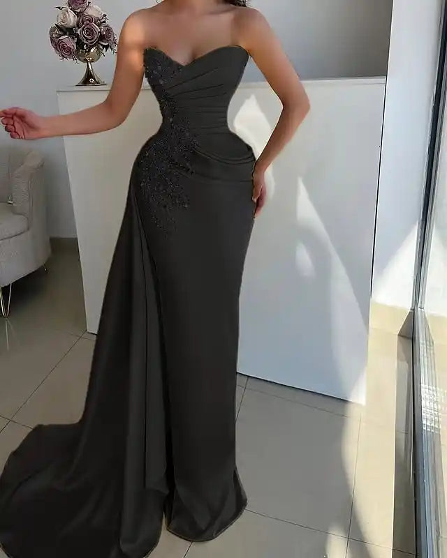 Mermaid / Trumpet Evening Gown Elegant Dress Formal Wedding Floor Length Sleeveless Strapless Champagne Mother Of the Bride Dress Satin with Rhinestone Glitter Ruched
