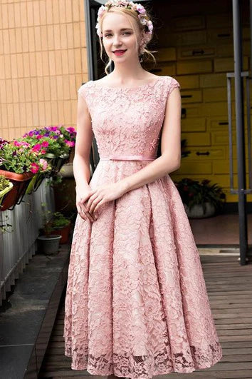 Quyihu Dress A-Line Bateau Neck Lace Applique Pearls Tea-Length Lace Up Prom Dress