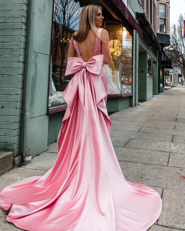 Quyihu Dress Charming Sweetheart Sheath Pink Saitn Prom Dress with Big Bow