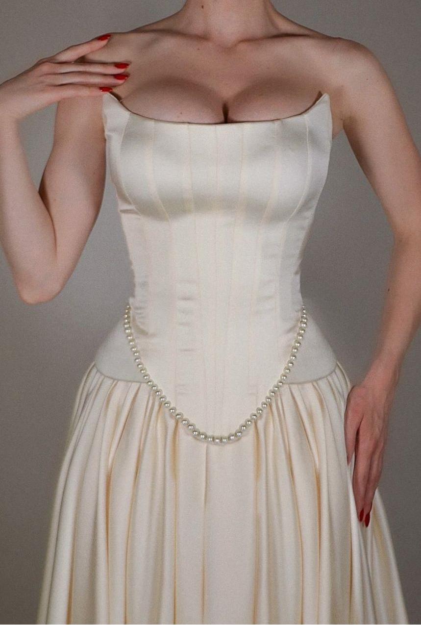 Quyihu Dress Exquisite Satin Ivory Sleeveless Strapless Long Pleated Prom Dress with Beadings Evening Dress