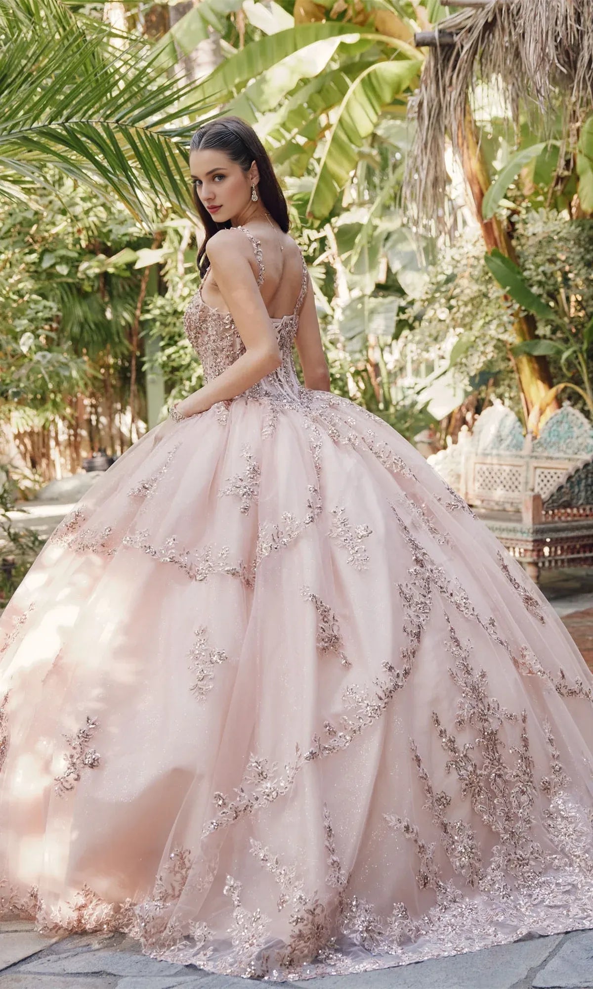 Quyihu Quinceanera Dress Pastel A-line Ball Gown With Sweetheart Neckline And Layered Of Embroidered Tulle Formal Wear Dresses