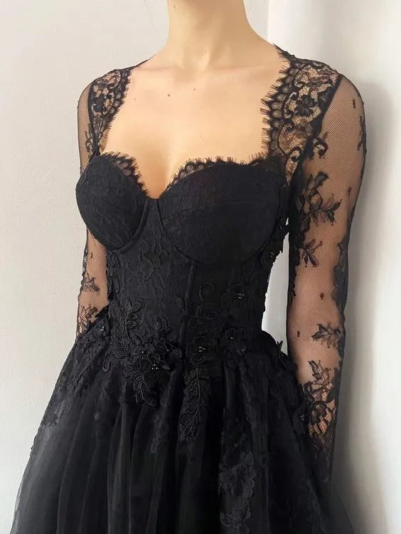 Romantic Lace-Tulle Long Evening Dress Black Sweetheart Long Sleeve for Women