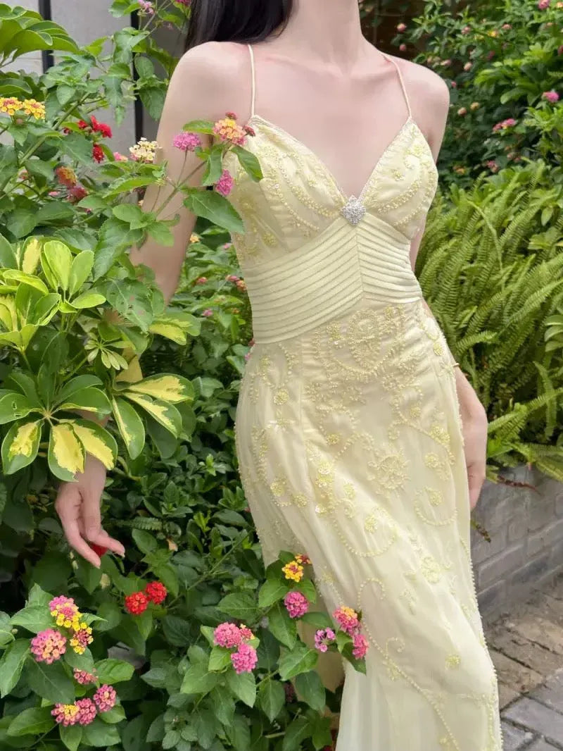 Romantic Mermaid Sweetheart Sleeveless Embellished Yellow Maxi Prom Dress for Women Custom
