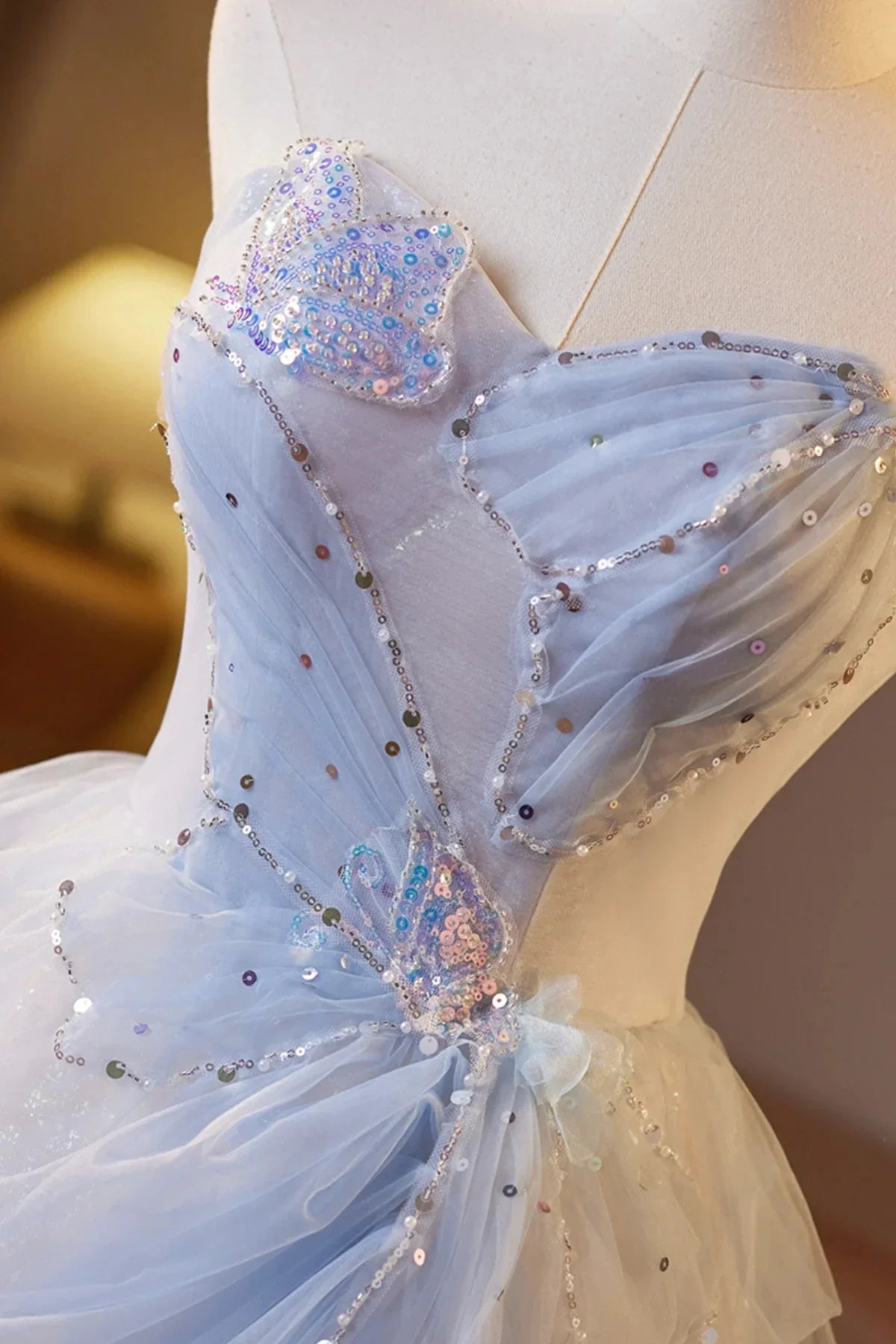 Sparkling Tulle Short Prom Dress Beautiful A-Line Strapless Evening Party Dress