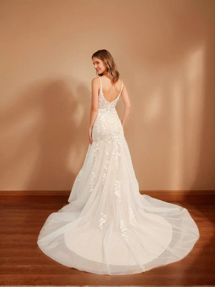 Trumpet Mermaid White Strapless Long Sleeves Wedding Dresses with Lace Appliques