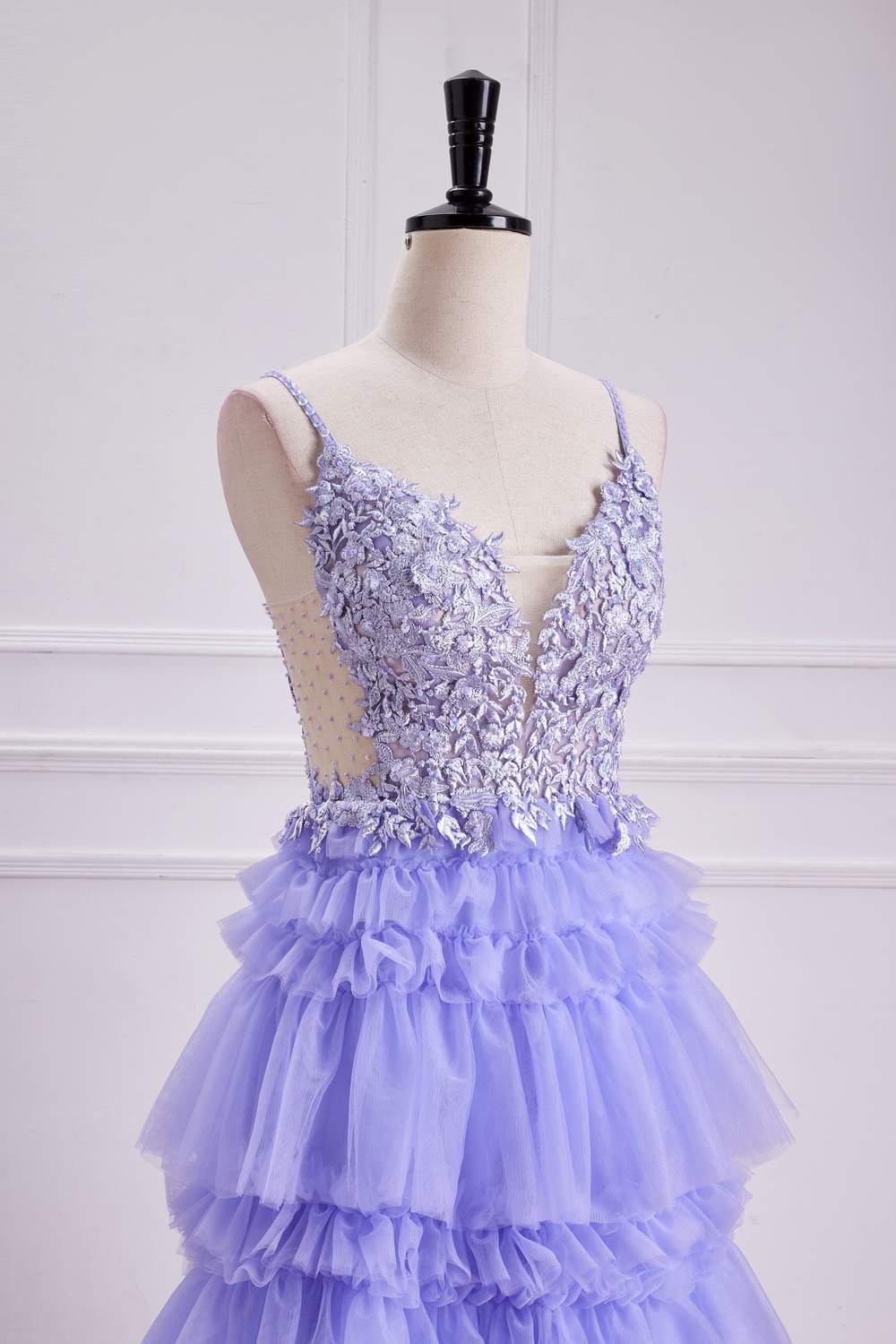A-Line Tulle Lavender V-Neck Appliques Layered Prom Dress
