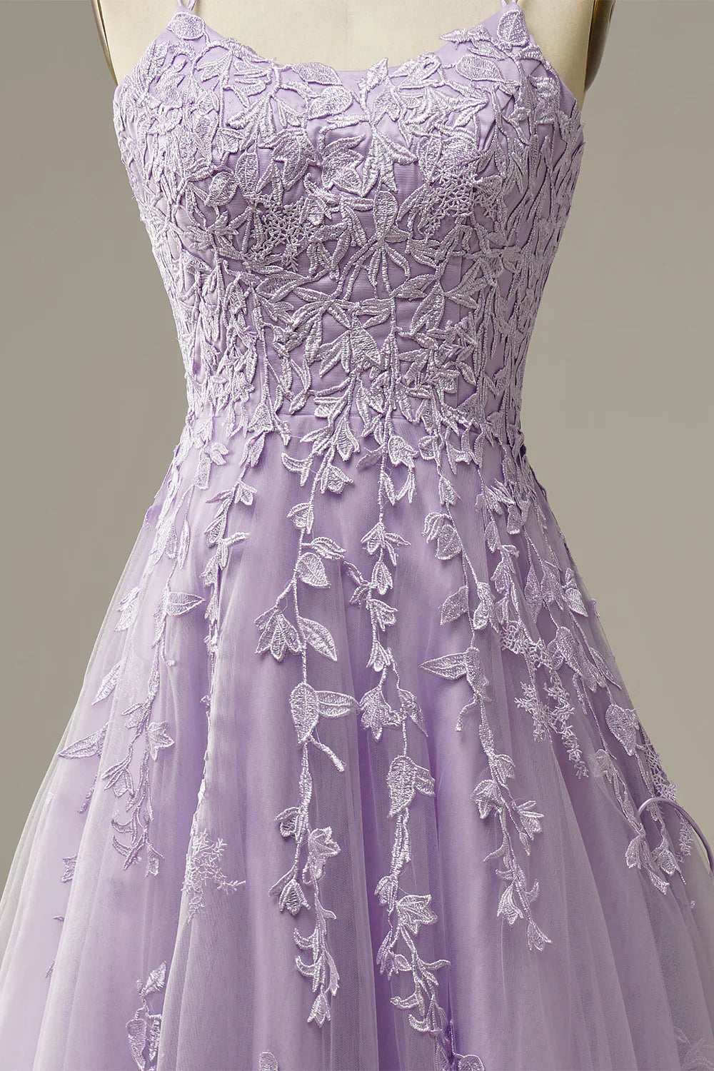 A-Line Prom Dresses Floral Dress Formal Chapel Train Sleeveless Spaghetti Strap Tulle with Appliques