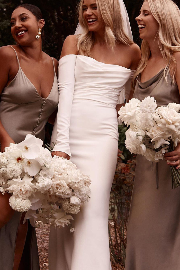 Elegant Mermaid Strapless Long Sleeves Elastic Satin Wedding Dresses with Botton