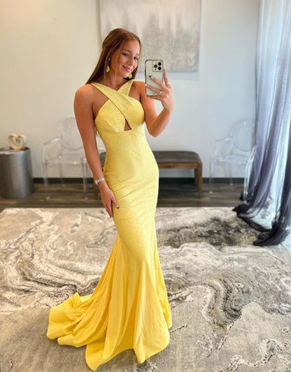 Sequins/Sparkling Mermaid Yellow Backless Long Prom Dress