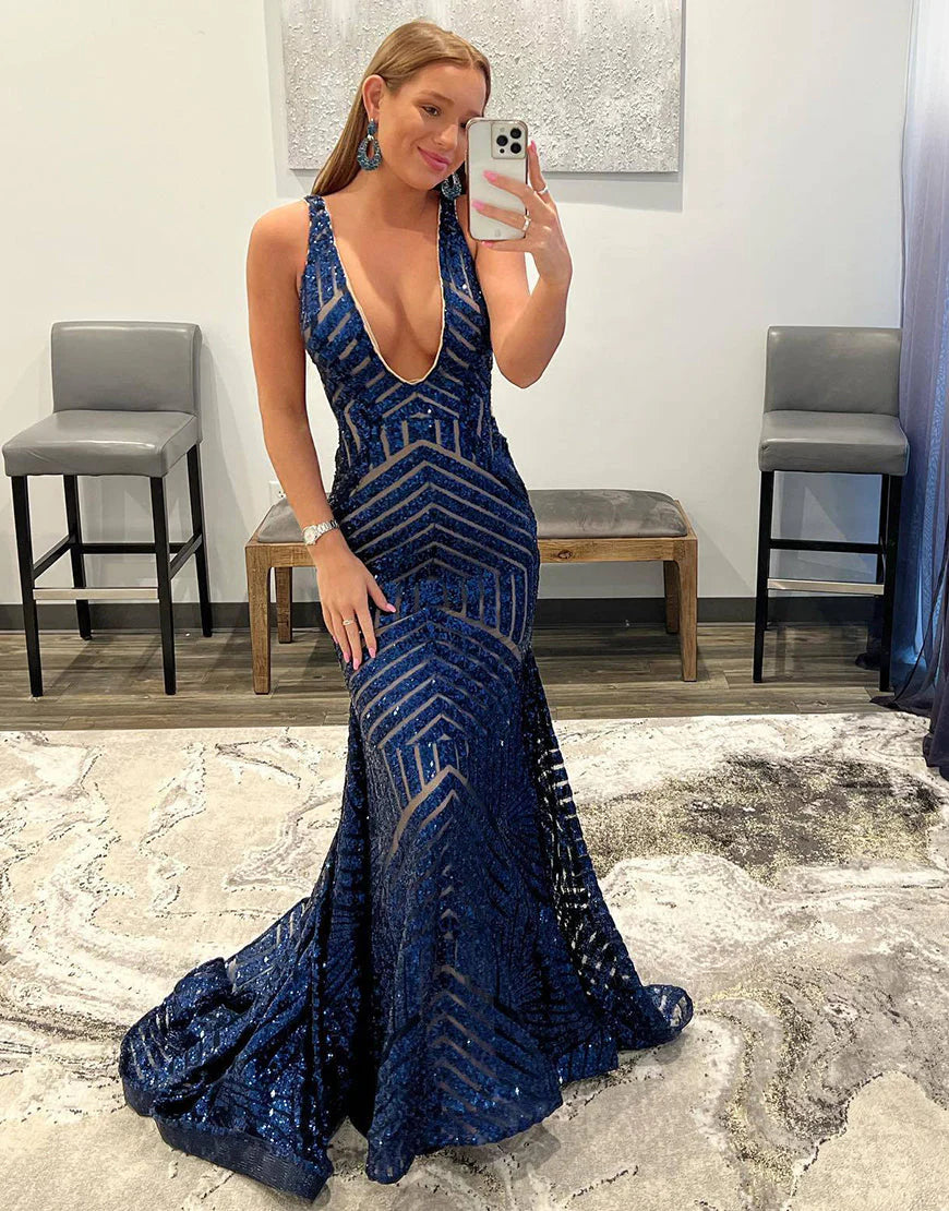 Sequins/Sparkling Mermaid Deep V-neck Long Dress Sequin Prom Dress