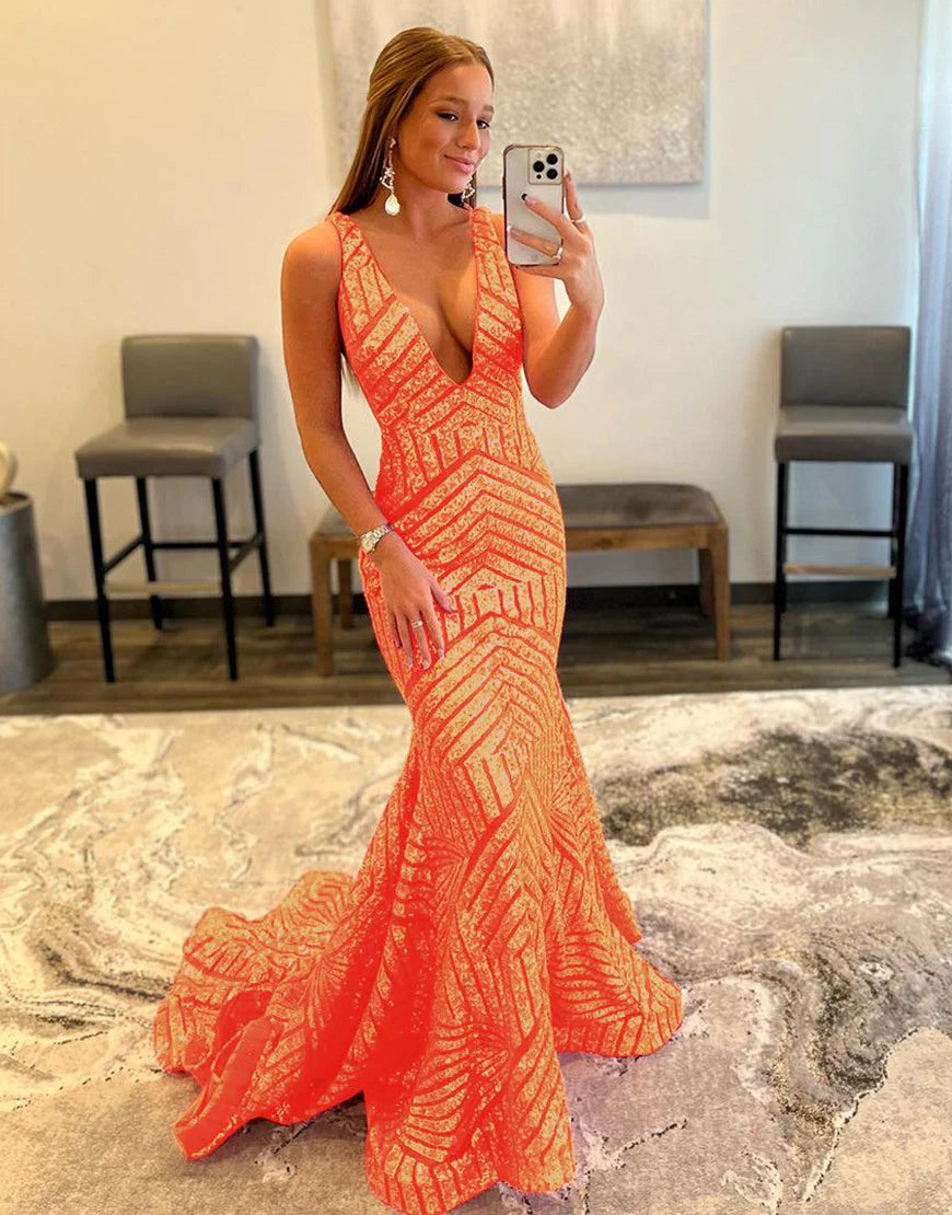 Sequins/Sparkling Mermaid Deep V-neck Long Dress Sequin Prom Dress
