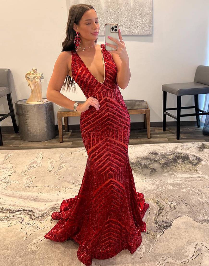 Sequins/Sparkling Mermaid Deep V-neck Long Dress Sequin Prom Dress