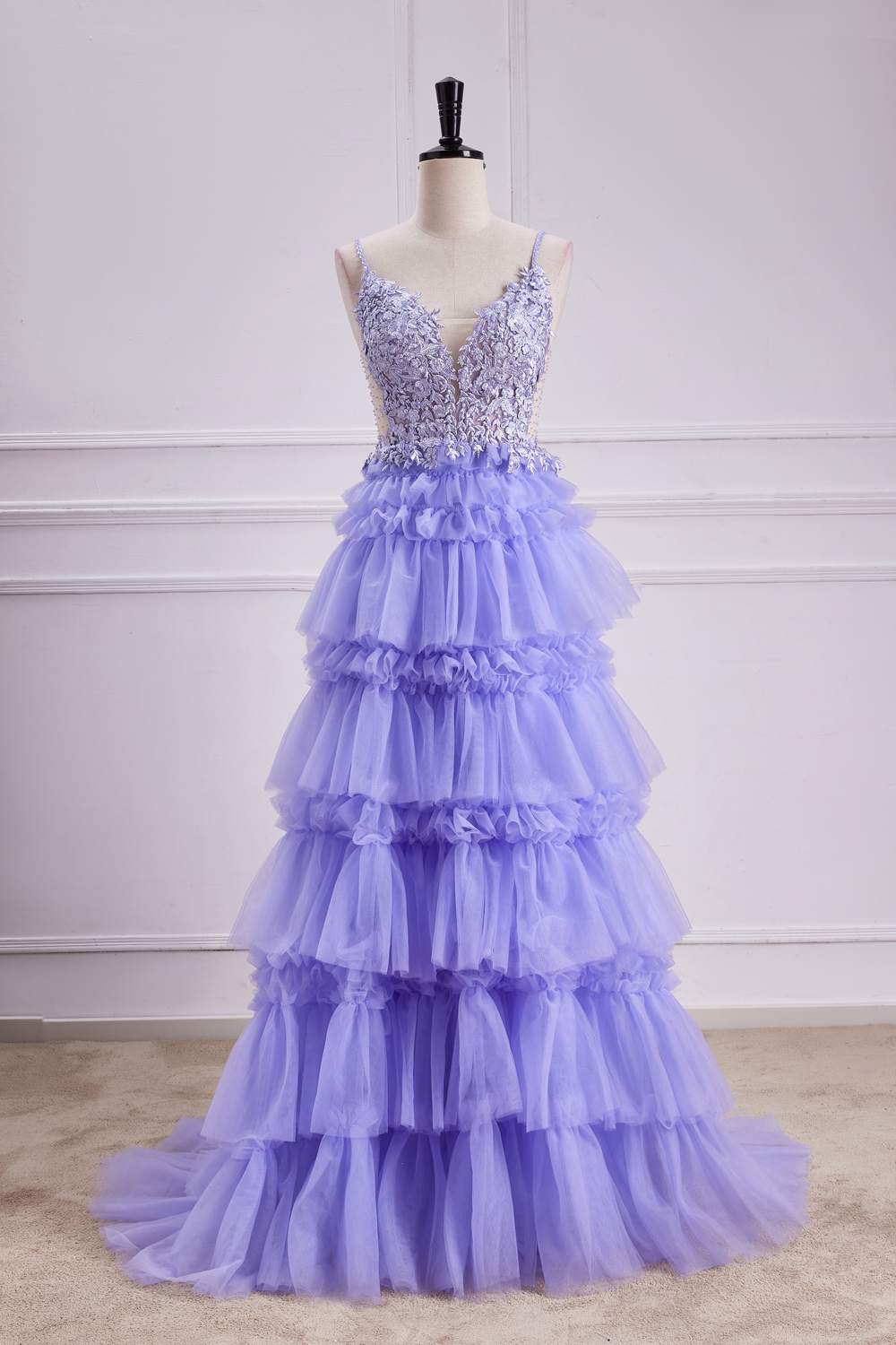 A-Line Tulle Lavender V-Neck Appliques Layered Prom Dress