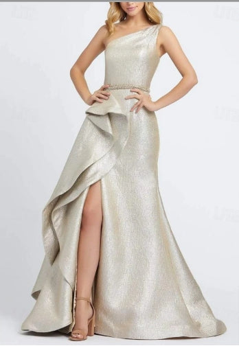 Mermaid Prom Dresses Elegant Formal Floor Length Sleeveless One Shoulder Sequined with Ruffles