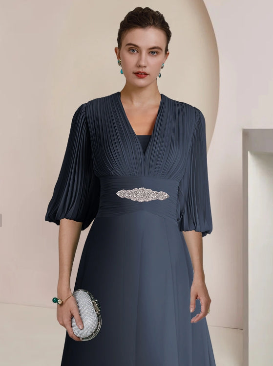 A-Line Formal Mother of the Bride Dress Wedding Guest Elegant Vintage V-Neck with Pleated Crystal Details