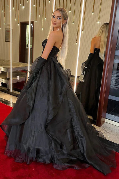 Black A Line Sweetheart Black Long Prom Dress with Beading