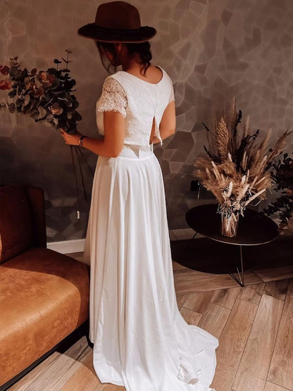 Ivory Two-piece Wedding Dress Jewel Neck A-Line With Train Short Sleeves Bridal Dress