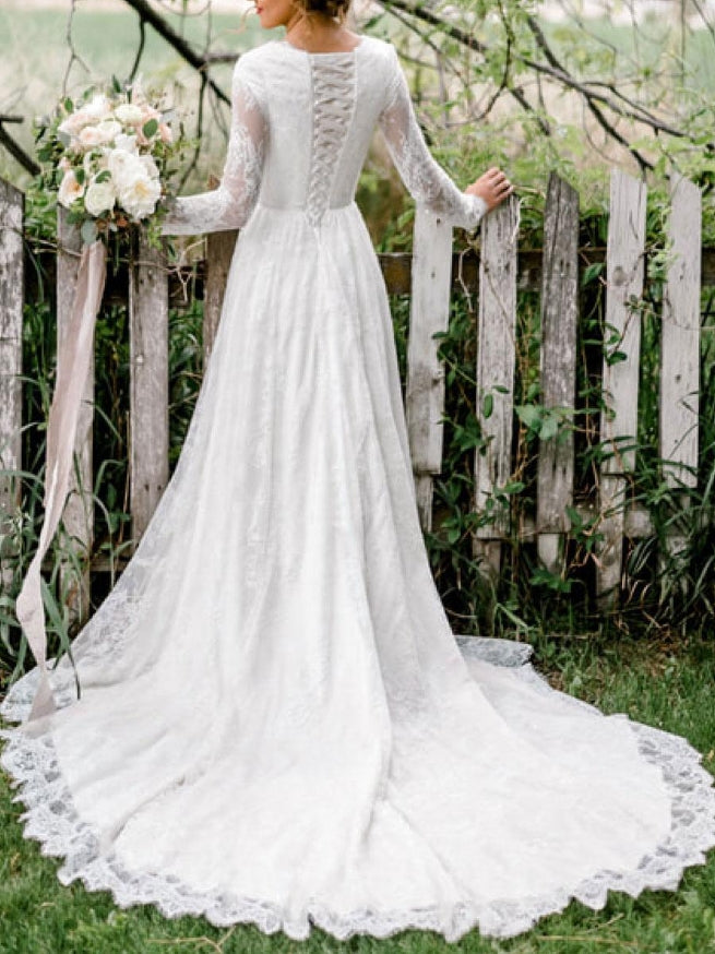 Ivory Simple Lace Wedding Dress With Train A-Line Jewel Neck Lace Up Long Sleeves Bridal Gowns