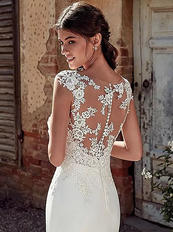 White Mermaid Wedding Dress Chiffon Illusion Neckline Sleeveless Court Train Applique Sheath Bridal Gowns